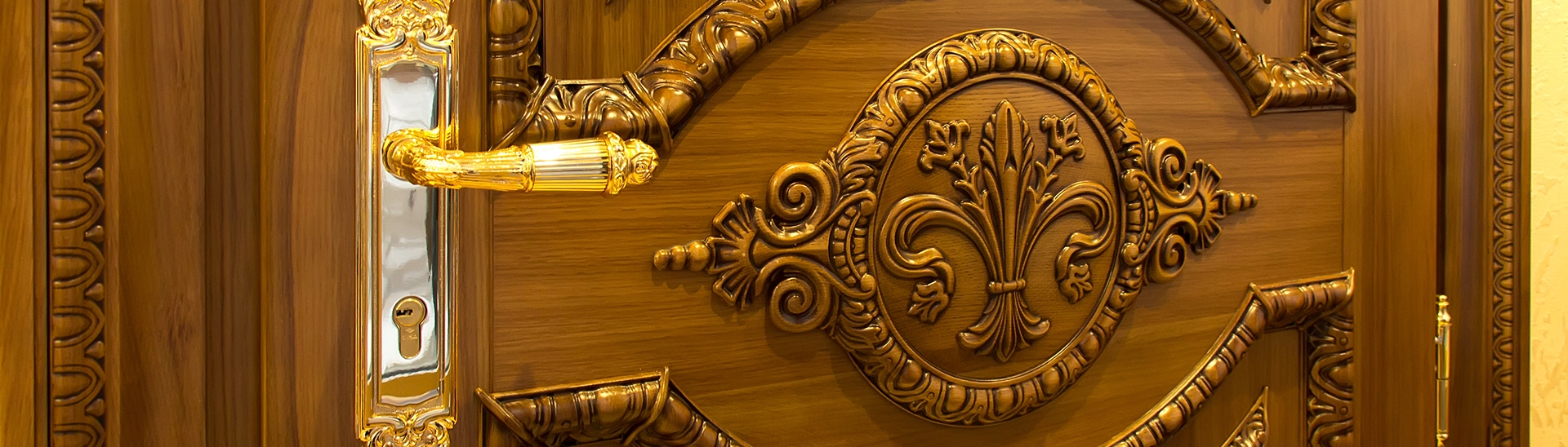 Stunning Wedding Gate Decoration Ideas for Your Special Day Stunning Wedding Gate Decoration Ideas for Your Special Day