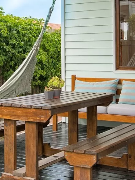 Maximizing Space with Plus-Minus Design for Your Porch