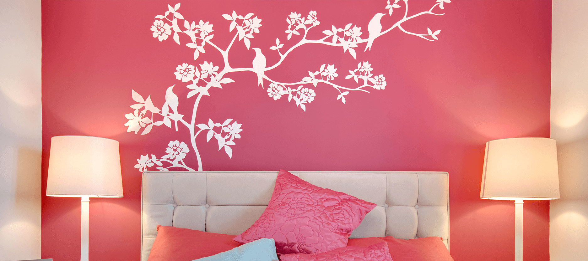 Living Room Wallpaper Trends to Take Inspiration From