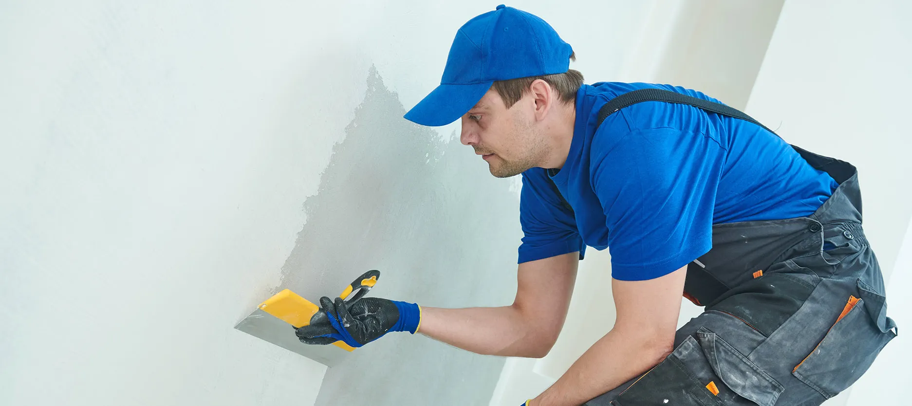 How to Use Wall Putty